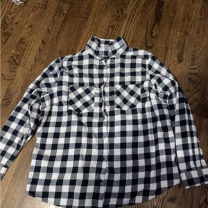 Women’s Button Down Flannel Shirt